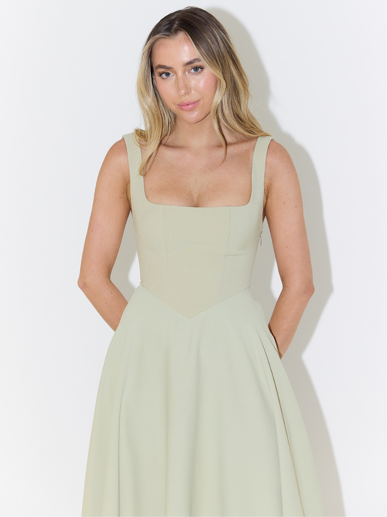Iseult | Unhurried Square Neck Flared Midi Dress for Women