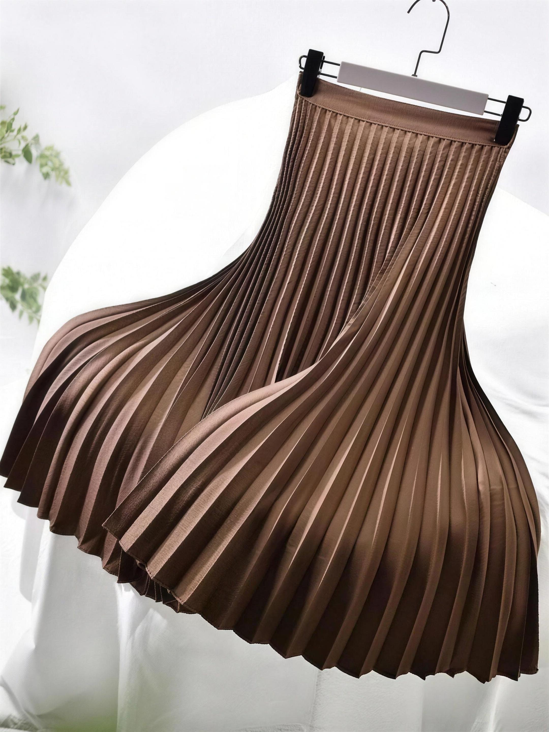 Skimming Pleated Satin Midi Skirt for Women