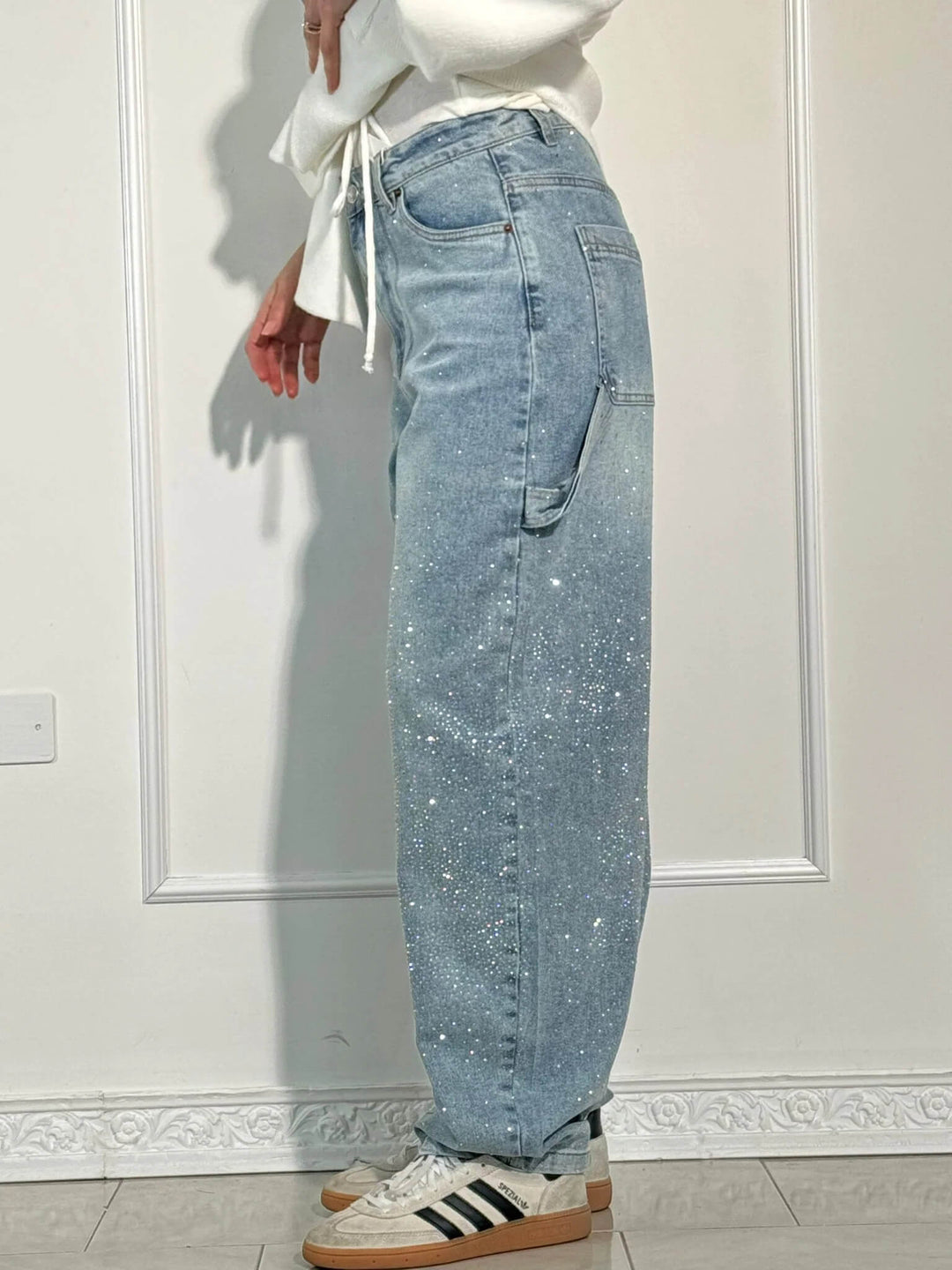 Perrine | Glinting Wide Leg Cargo Jeans for Women