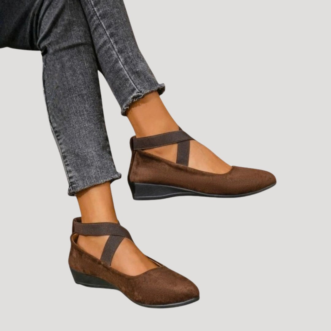 Cerisette — Wedge Heel Mary Jane Shoes (2), Rosewood Virginia