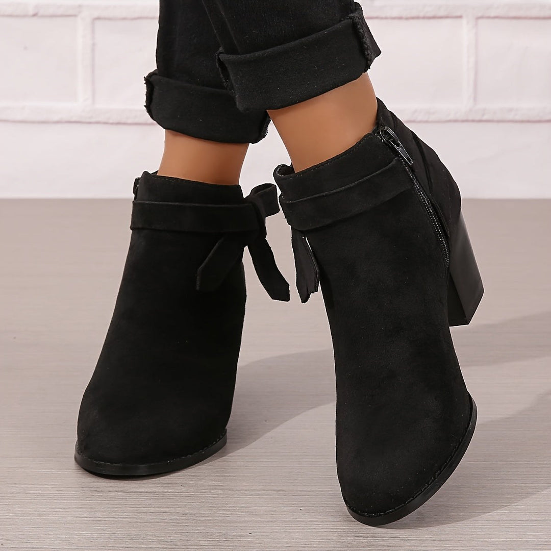 Estelline — Suede Block Heel Ankle Boots (8), Rosewood Virginia