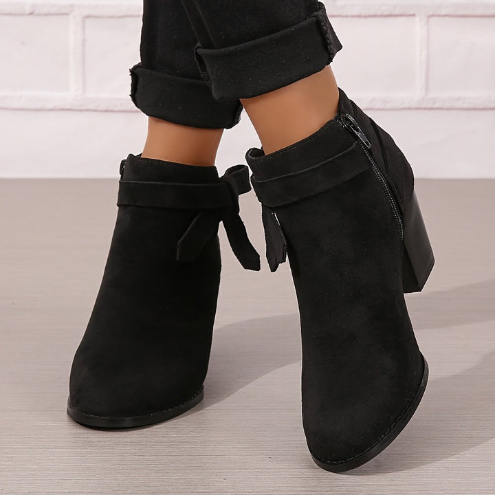 Estelline — Suede Block Heel Ankle Boots (8), Rosewood Virginia