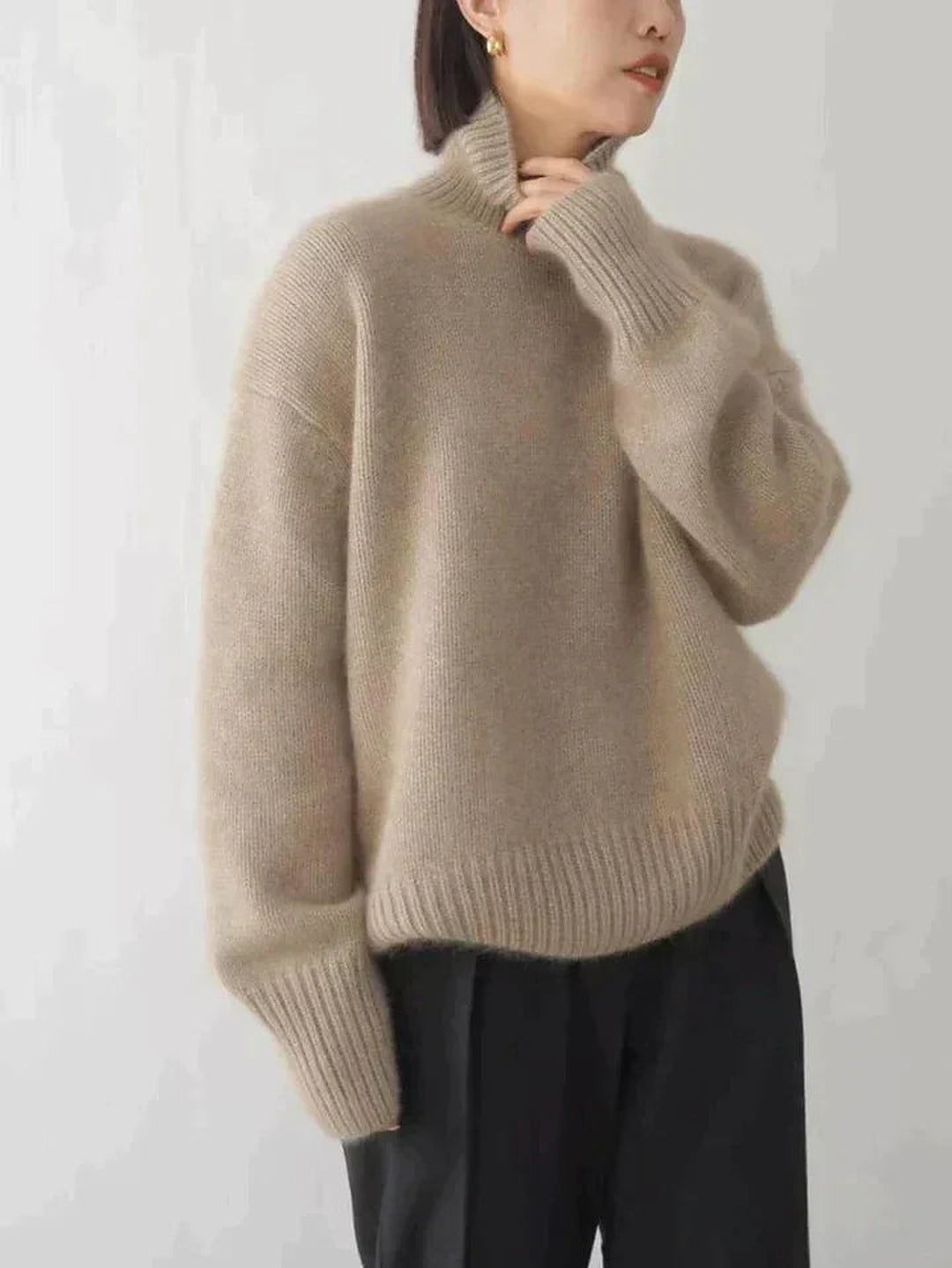 Fleurine — Oversized Cashmere Turtleneck Sweater, Rosewood Virginia