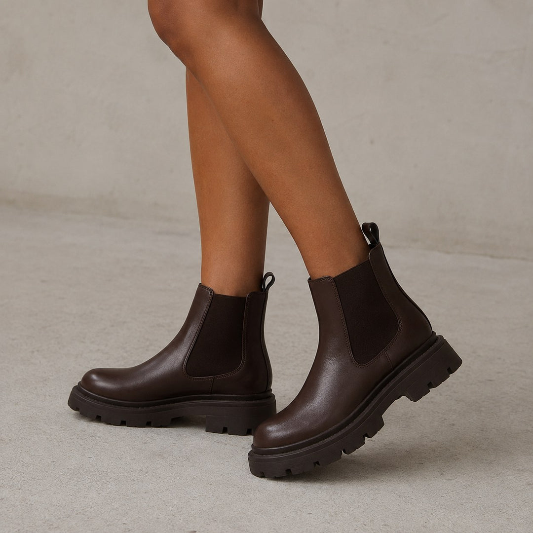 Helaine — Platform Chelsea Ankle Boots (3), Rosewood Virginia