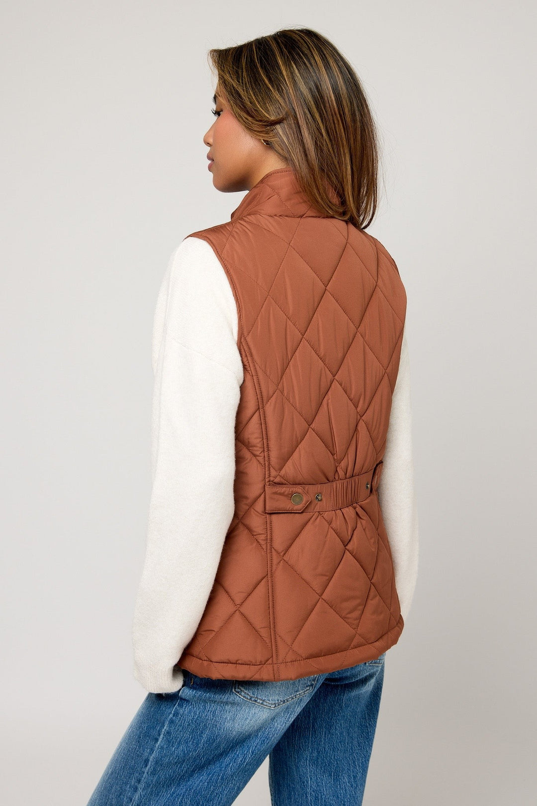 Lacey — Classic Diamond Quilted Puffer Vest (2), Rosewood Virginia