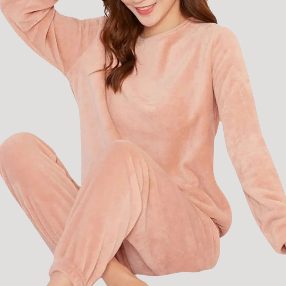 Maelys — Plush Velour Lounge Set with Round Neckline, Rosewood Virginia