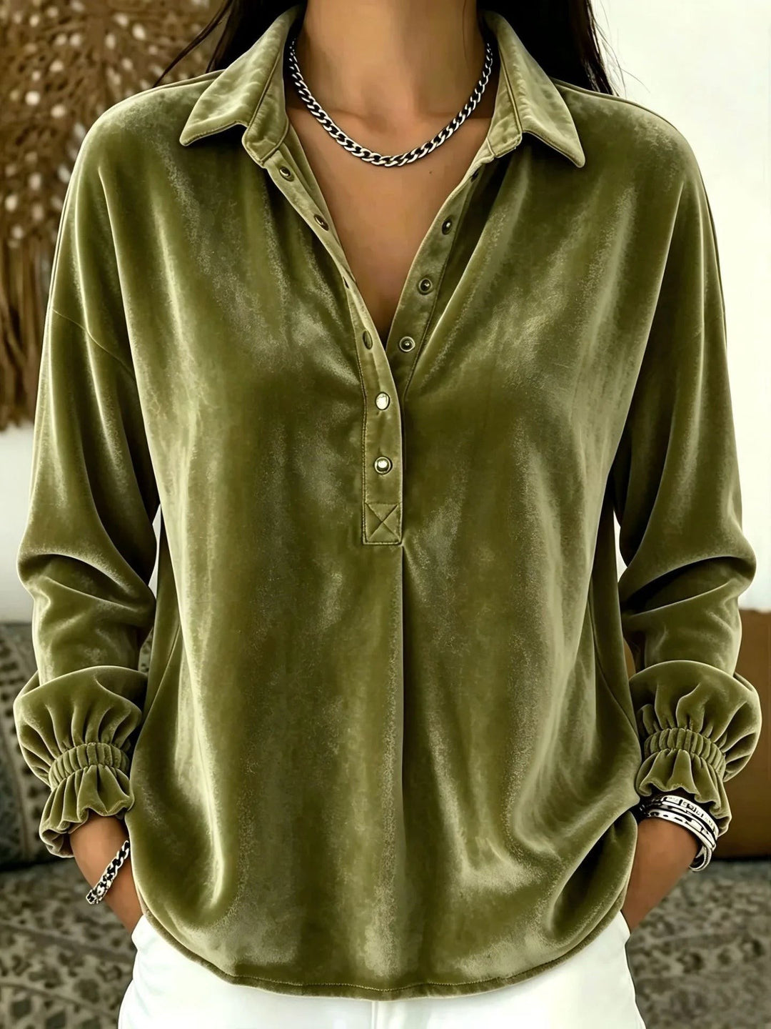 Marigold — Festive Velvet Christmas Cardigan (3), Rosewood Virginia