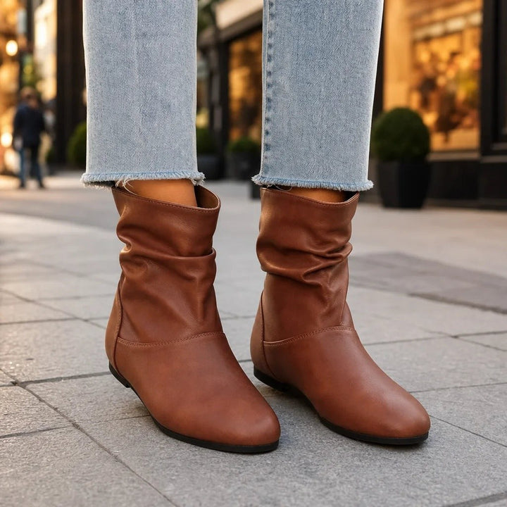 Mila — Ankle Boots (2), Rosewood Virginia
