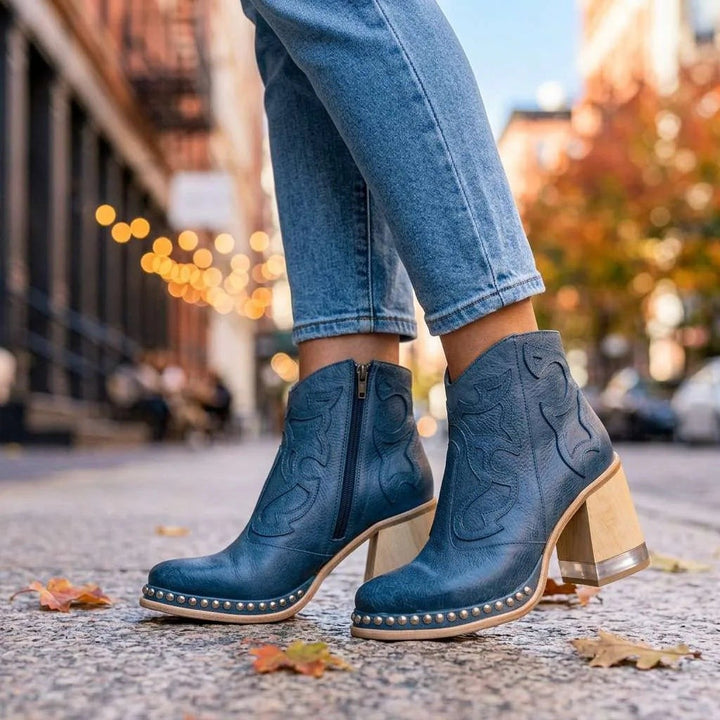 Reese — Ankle Boots (2), Rosewood Virginia
