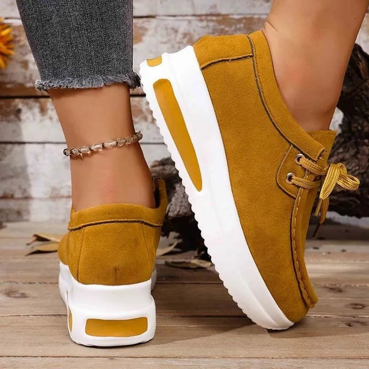 Tilly — Platform Chunky Sneakers (8), Rosewood Virginia